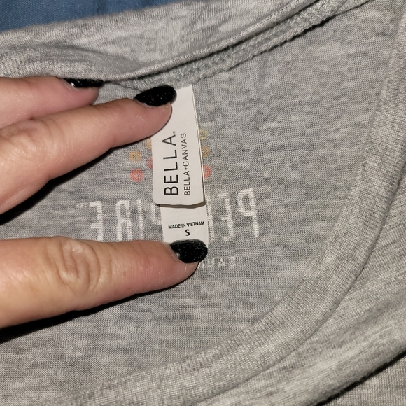 WOMEN'S Workout Tank - Picture 4 of 5